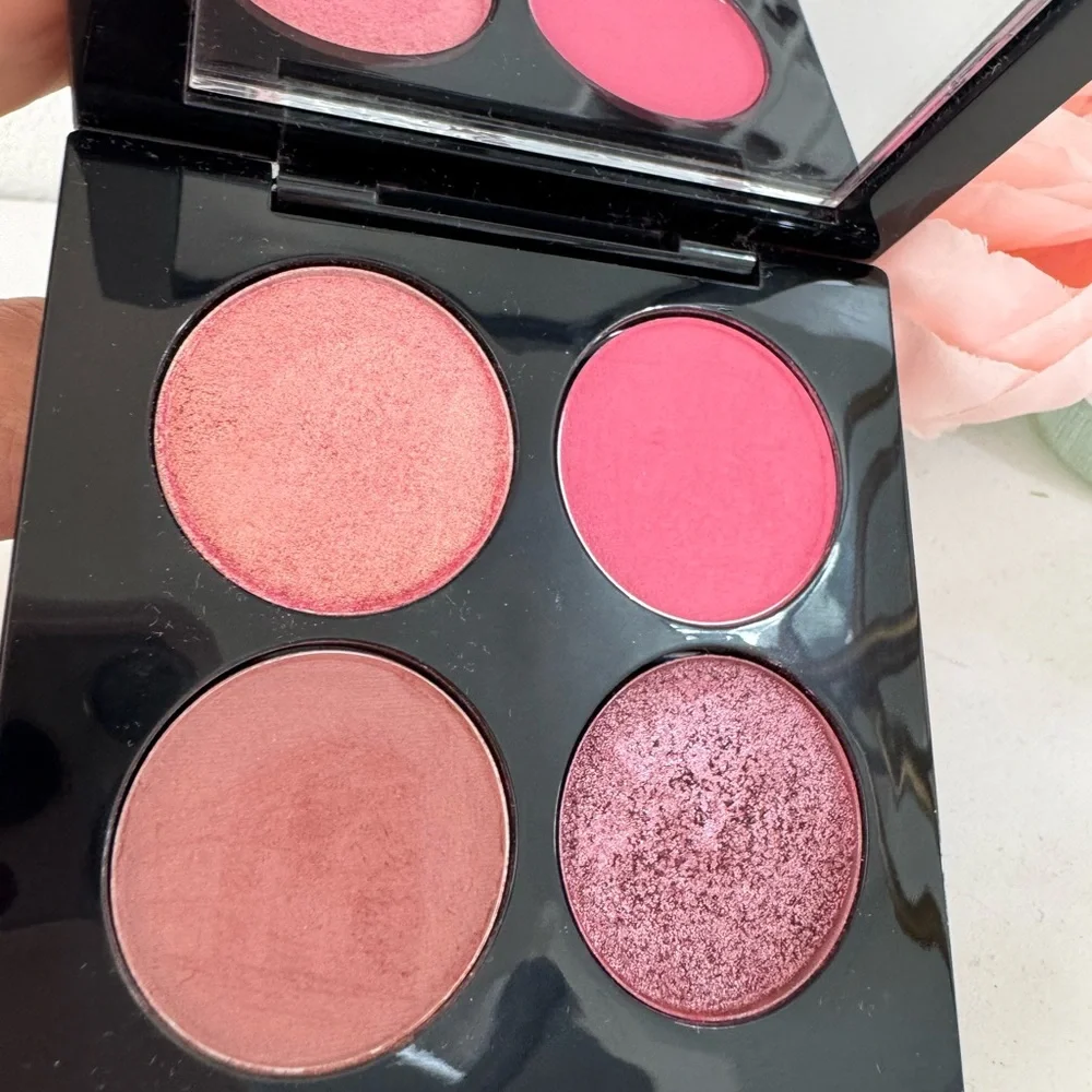 Pat McGrath eyeshadow palette